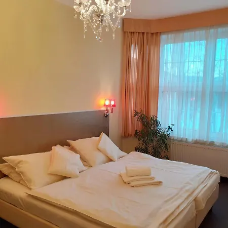 Hotell Casanova 3*