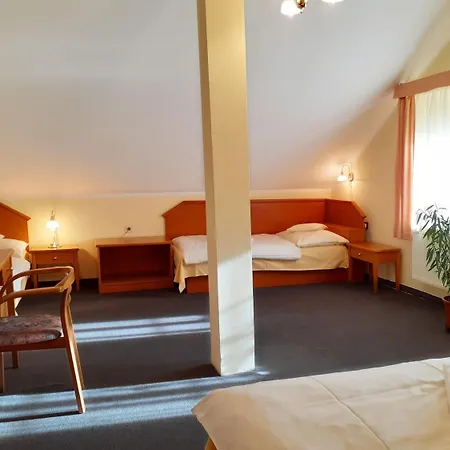 Casanova Hotel 3*