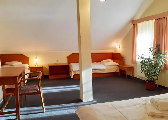 Casanova Hotel 3*